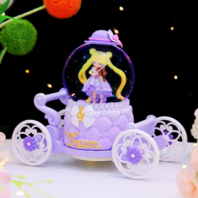漫画のロリータの女の子の車のライトの雪の音楽のイルミネーションの水晶のボールのオルゴールの子供の学生の贈り物の卸売り|undefined