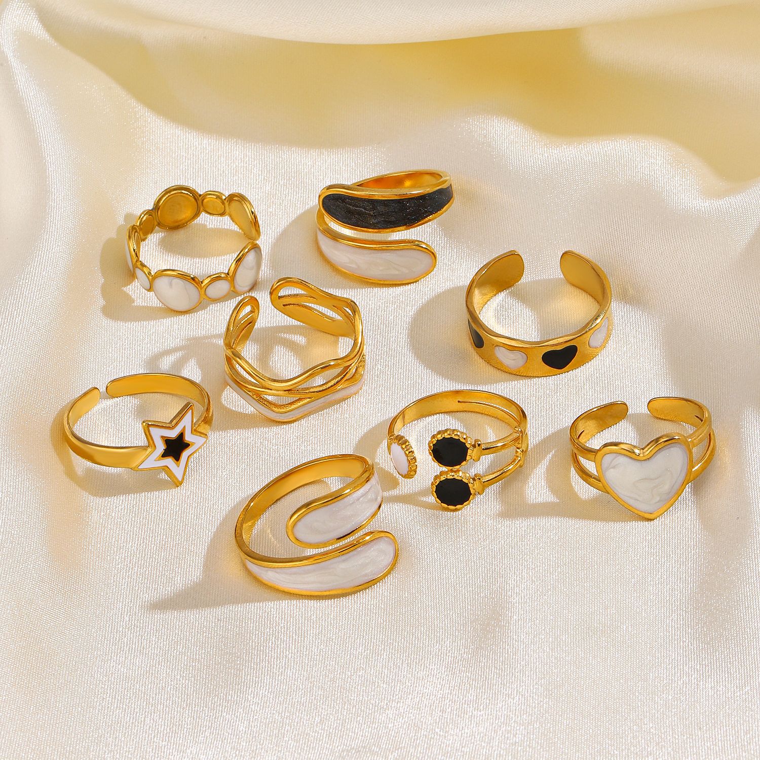 304 Stainless Steel 18K Gold Plated Retro Novelty Enamel Round Star Heart Shape Resin Rings display picture 2