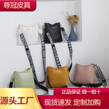 �n��Ů���μ�ˮͰ��2025��V�����Qб���Ů�r�аٴ�S�F؛���l