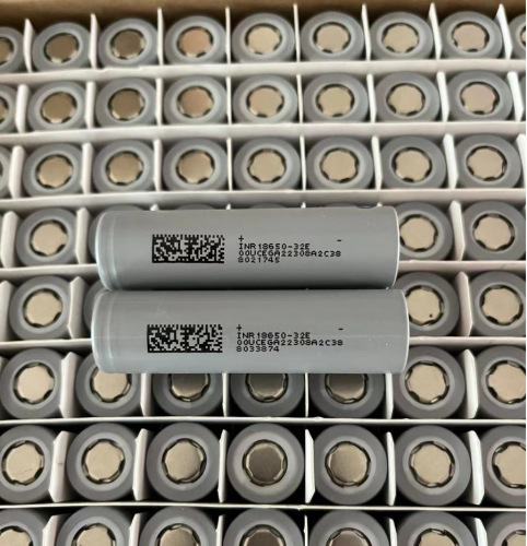 18650锂电池东磁3200mah5C动力3.7V充电电动车电动工具手电钻电池