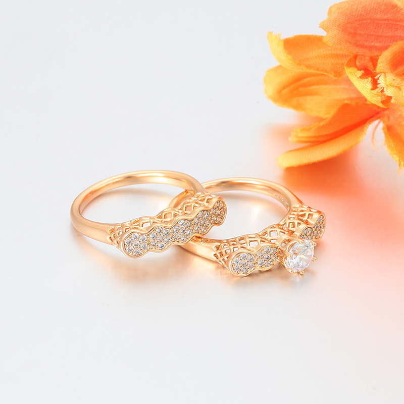 Xuping nicho diseño de pareja retro anillo de aleación de cobre transfronteriza europea y americana incrustado anillo de temperamento de gemas artificiales