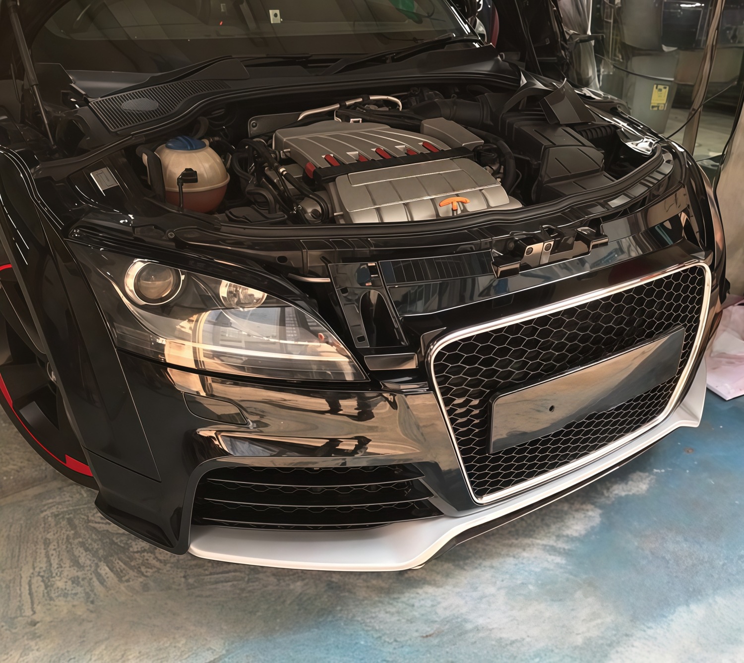 06-13 Models Are Suitable for Audi Tt Front Bumper Body Kit Modification, Special Ttrs Front Bumper Upgrade Premium Product