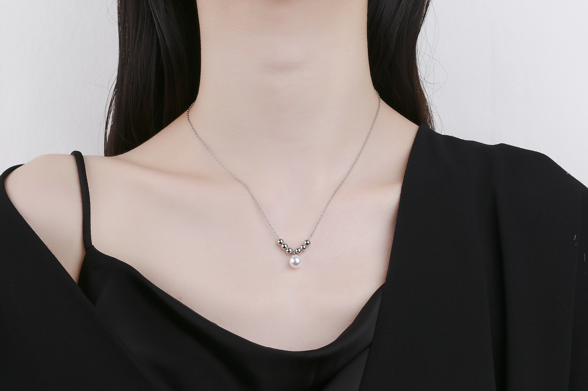 Simple Style Jewelry Imitation Pearl Copper Metal Pendant Necklace 1 Piece