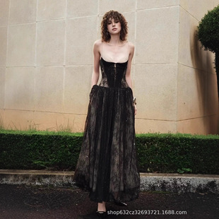 ��ʽС���L�ٽz�̽������B��ȹŮ�߼��о����F�������@�ݶY��ȹ��