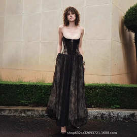 法式小香风蕾丝刺绣吊带连衣裙女高级感精致贵气掐腰显瘦礼服裙子