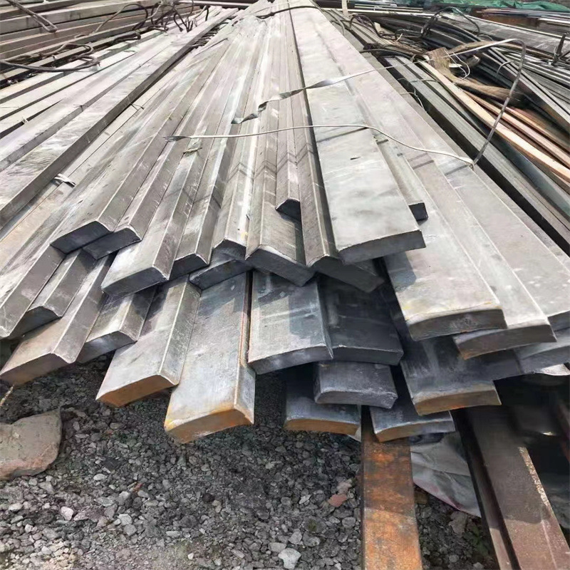 供应Q235热轧扁钢条10*35-15*50-20*60纵剪扁钢非标尺寸冷拔扁钢