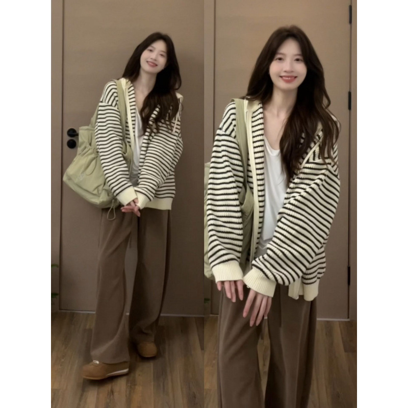 Korean-Style Soft and Lazy Striped Sweater Cardigan for Women, Autumn Relaxed Versatile Petite Knit Cardigan Top