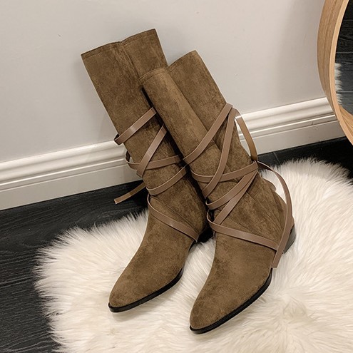 Botas holgadas personalizadas para mujer 2024, punta puntiaguda, con cordones, estilo vintage a media pantorrilla, tacón grueso, por debajo de la rodilla, botas altas versátiles.