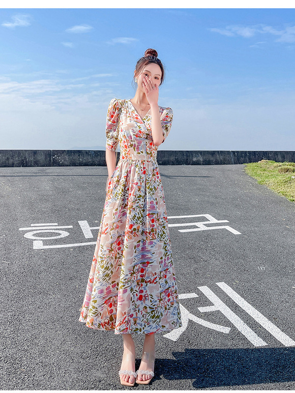 女性のためのフレンチフローラルレースアップドレス2025新しい夏の気質vネックウエストカバー女性のためのミッドレングスaラインスカート|undefined