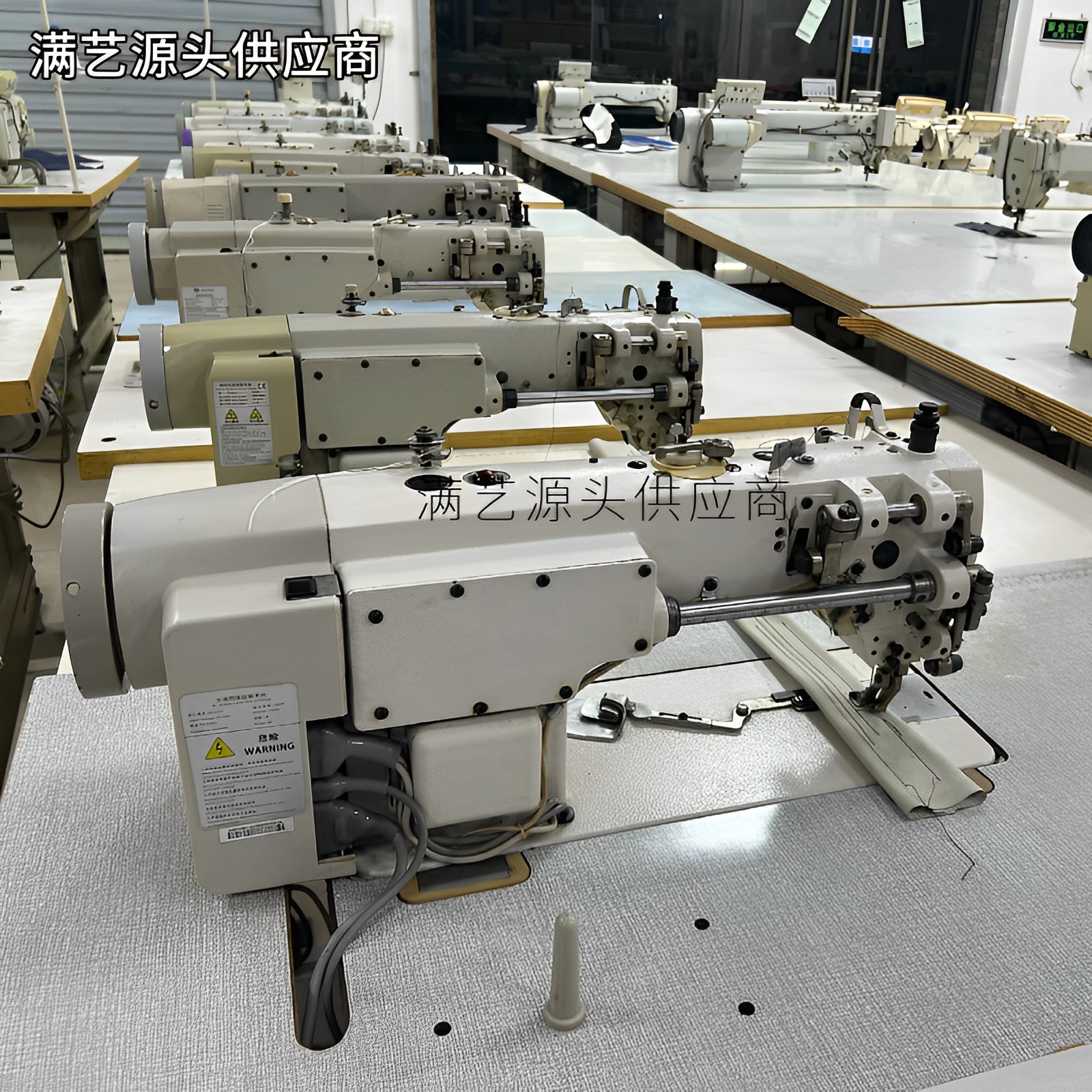 Venta al por mayor de segunda mano 7 ~ 80% nueva computadora doméstica dy sincronía máquina de cuero bolso de mano de una sola aguja de coche sincronía de segunda mano