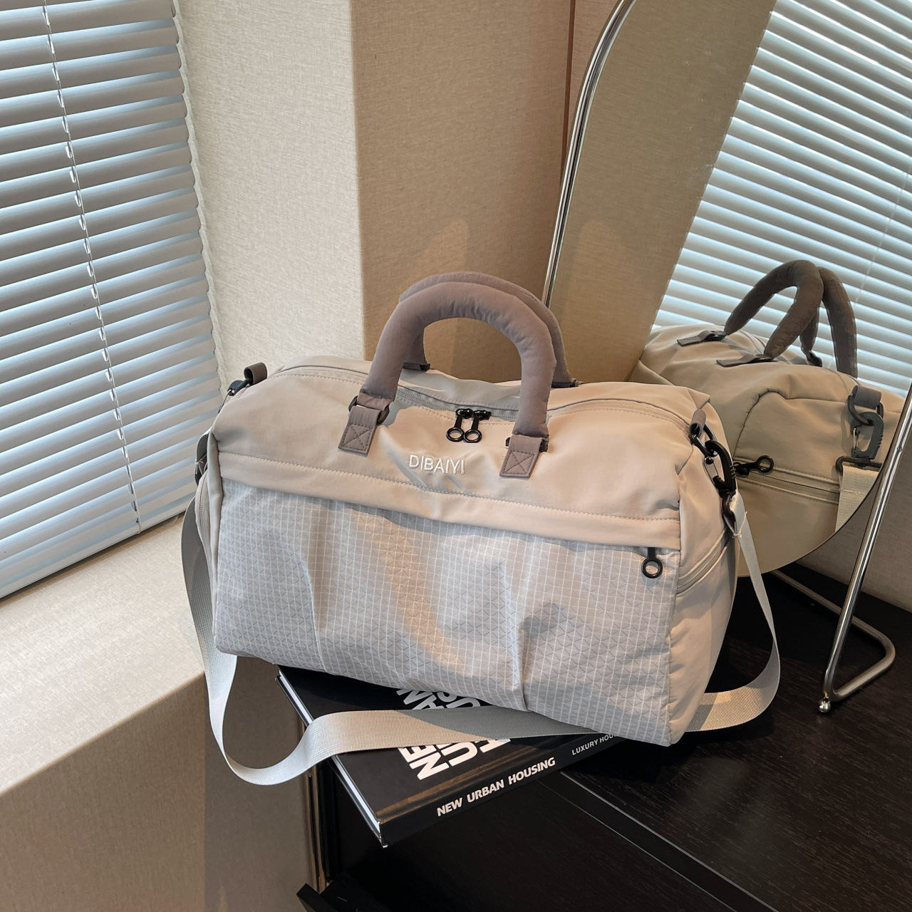 Multifunctional Leisure Travel Bag, Lightweight and Simple Fitness Bag, Korean Style Fashion Cover, Trolley Luggage Bag, Business Trip Handbag