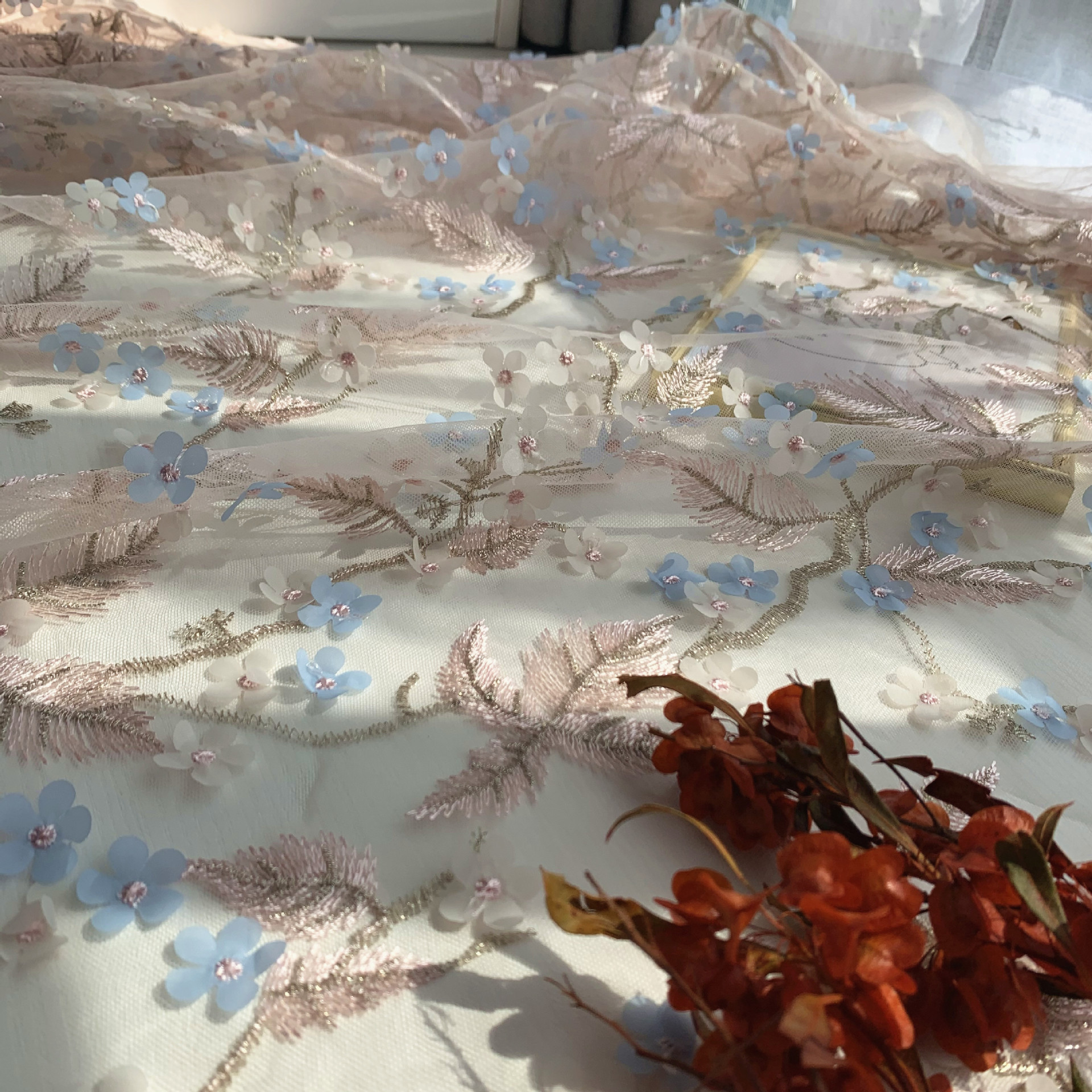 Malla bordada láser bordado tridimensional pequeña flor malla poliéster malla bordada de los niños ropa mantel Hanfu Lolita tela