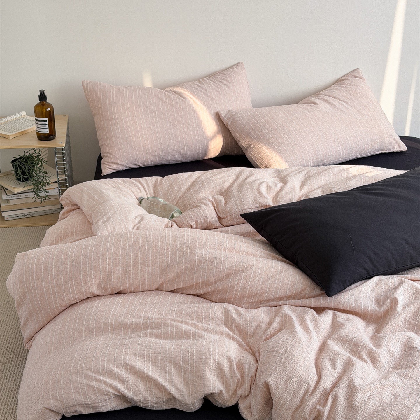Pure Washed Cotton Jacquard Four Piece Bedding Set Solid Colour_voghion.com