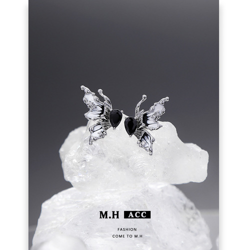 Original Ink Butterfly Earrings for Women - High-End, Fashionable, Versatile 925 Silver Needle Earrings - Light Luxury, Retro, National Trend Earrings