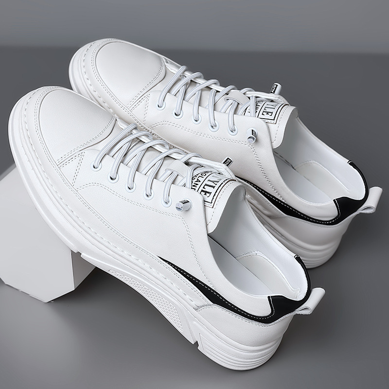 2023 primavera nuevos zapatos blancos de cuero zapatos casuales de hombre blanco de piel de vaca transpirables zapatos de skate de estudiantes jóvenes zapatos de hombre