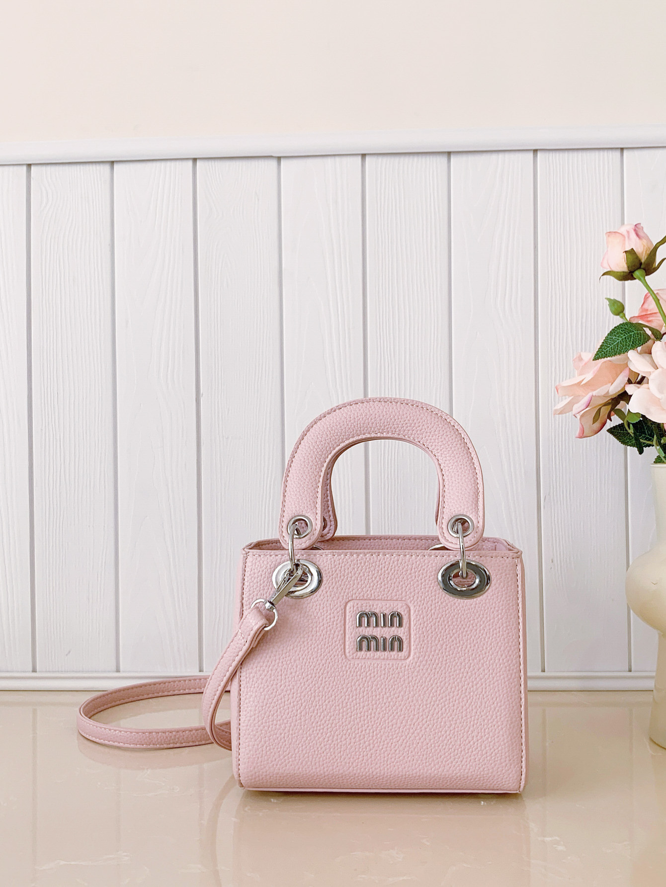 Bolso de moda de lujo ligero, bolso de dama, bolso de alta calidad, bolso de hombro de mujer, bolso de mano, bolso de brazo.