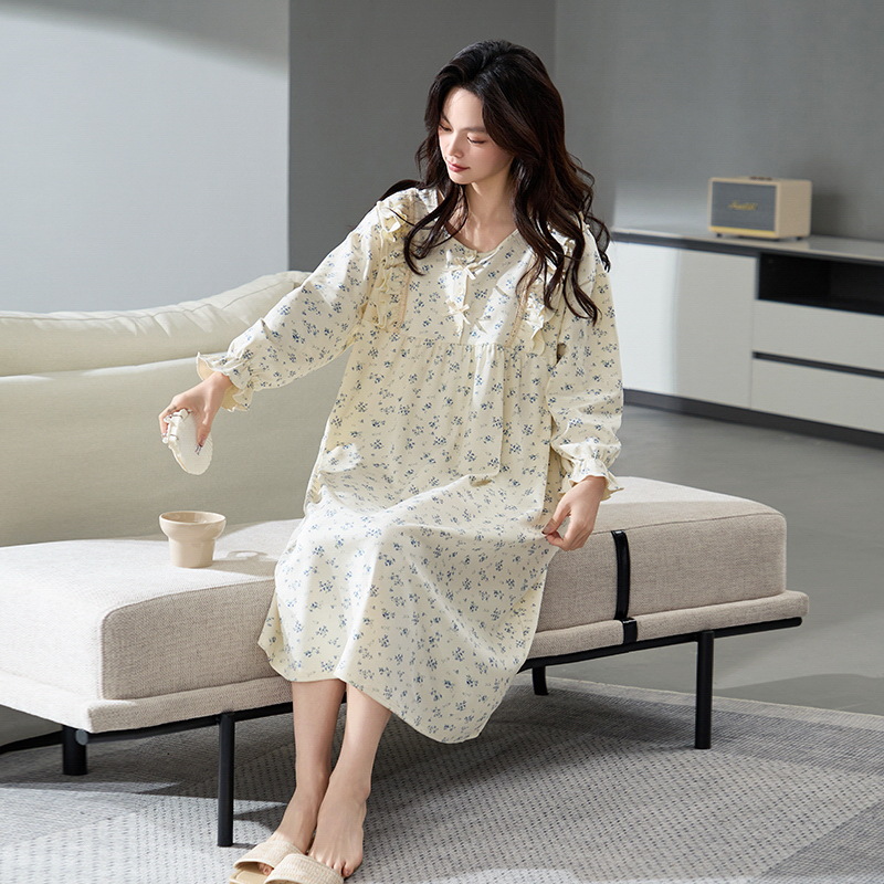 Pijama de primavera y otoño de algodón 2025 nuevo algodón largo simple de alta calidad y tamaño grande se puede usar fuera