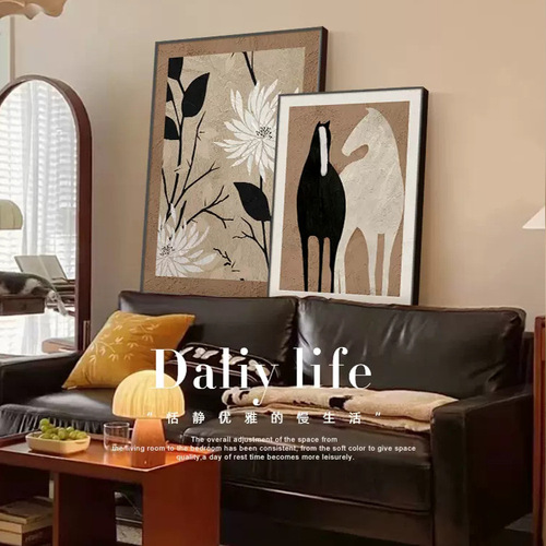 Medieval-style living room decoration painting, niche art abstract sofa background wall painting, French retro-style desk display painting