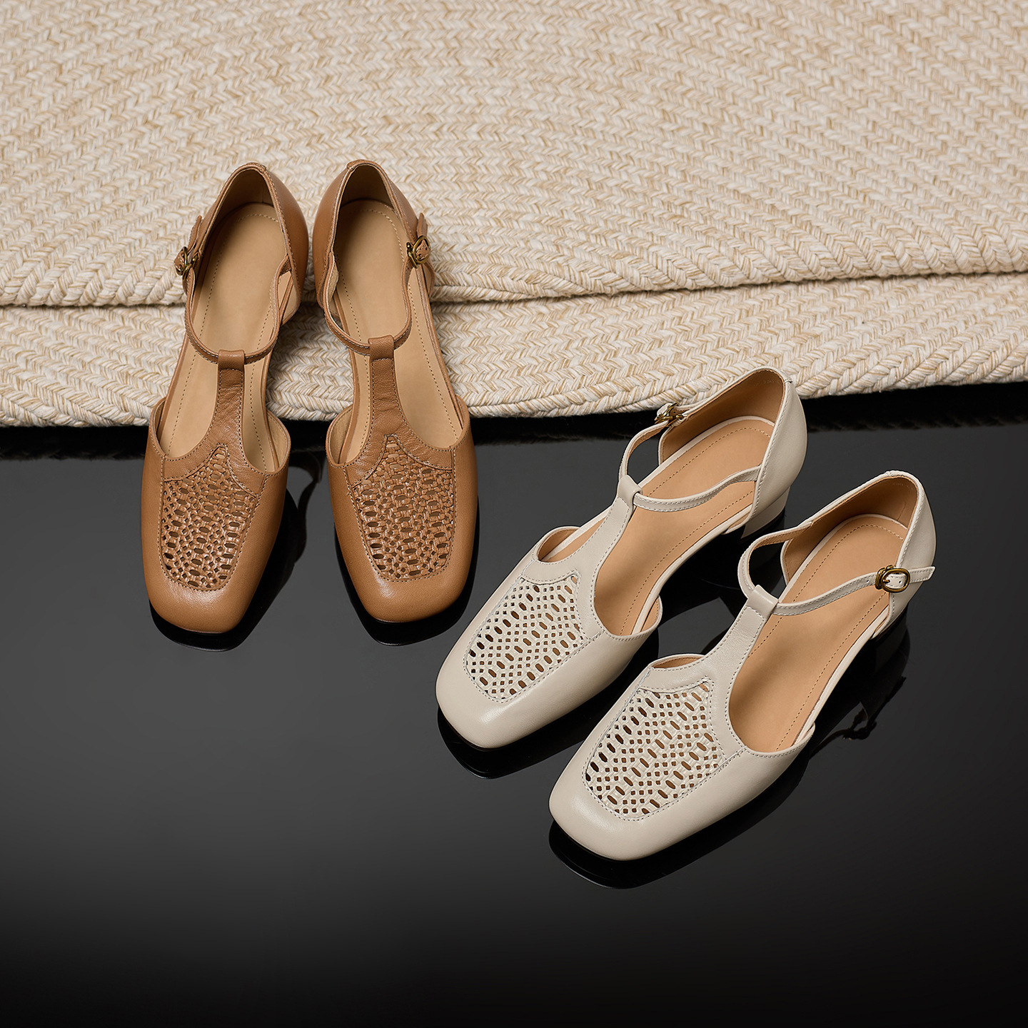Sandal nữ da cừu thấp gót dệt vintage bít mũi quai chữ T — màu trắng ngà