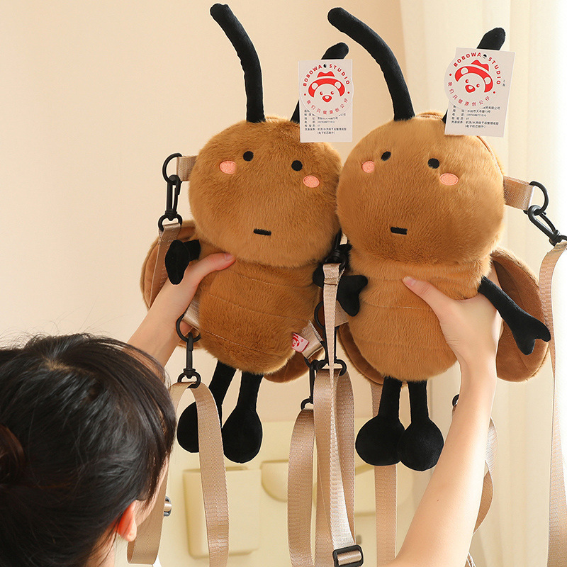 ゴキブリのリュックサックのぬいぐるみ|undefined