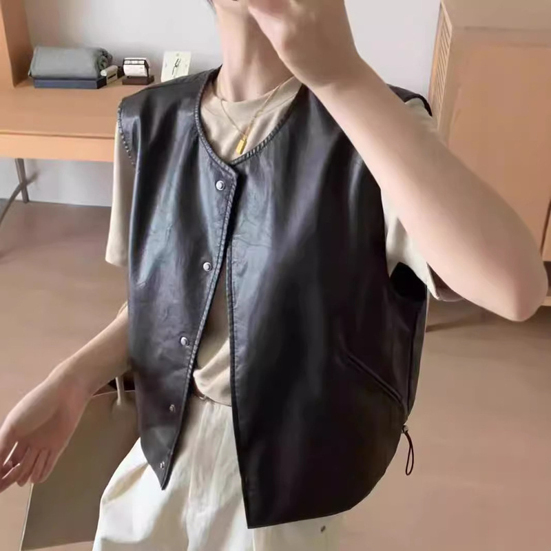 2025 Spring and Autumn Pu Leather Vest for Women, Casual Loose Fit, Versatile and Stylish Sleeveless Jacket, Comfortable and Casual