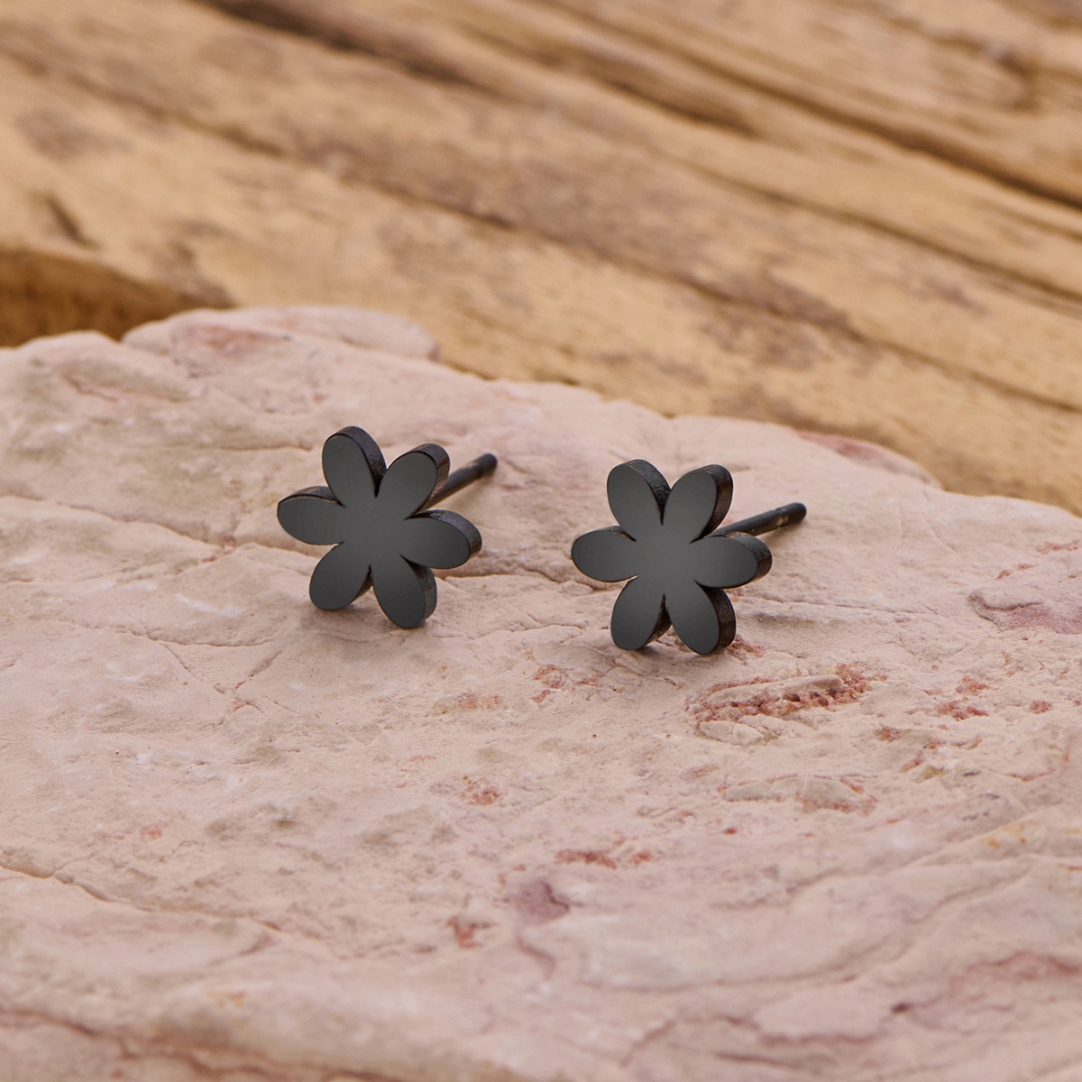 Nuevos productos de comercio exterior transfronterizo: pendientes minimalistas de acero inoxidable con diseño de flor, palmera y corona, estilo japonés y coreano, disponibles para venta al por mayor. image 8