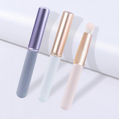 Single portable lip makeup tool, lipstick blending brush, soft-bristled round head, short lip brush with metal dust cover