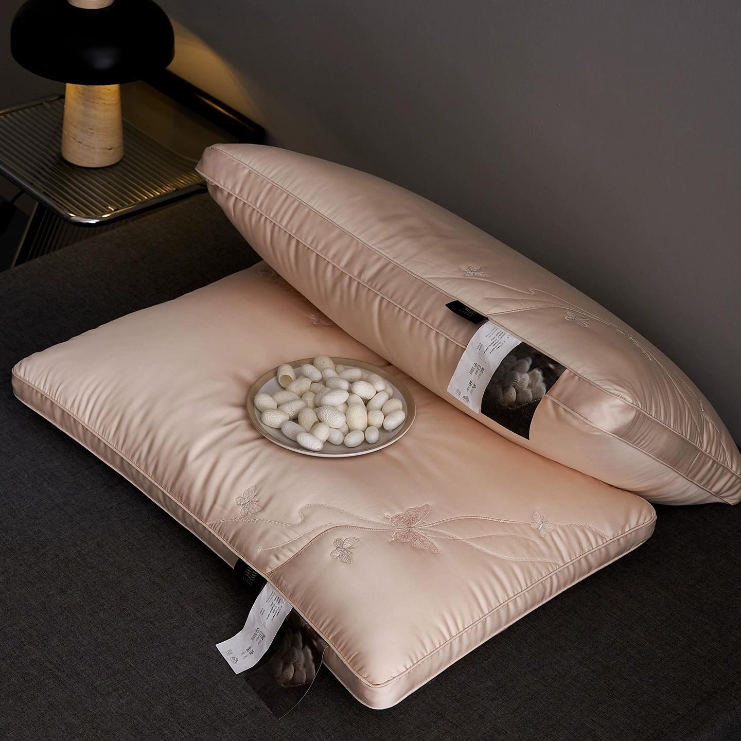 Neck pillow for home use, with neck protection, with embroidery, 48x, 74cm