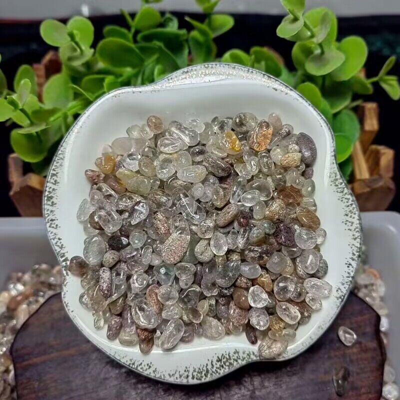 天然赤と緑のゴーストクリスタル砂利壊れた装飾品素材海外卸売多肉植物盆栽水槽石庭