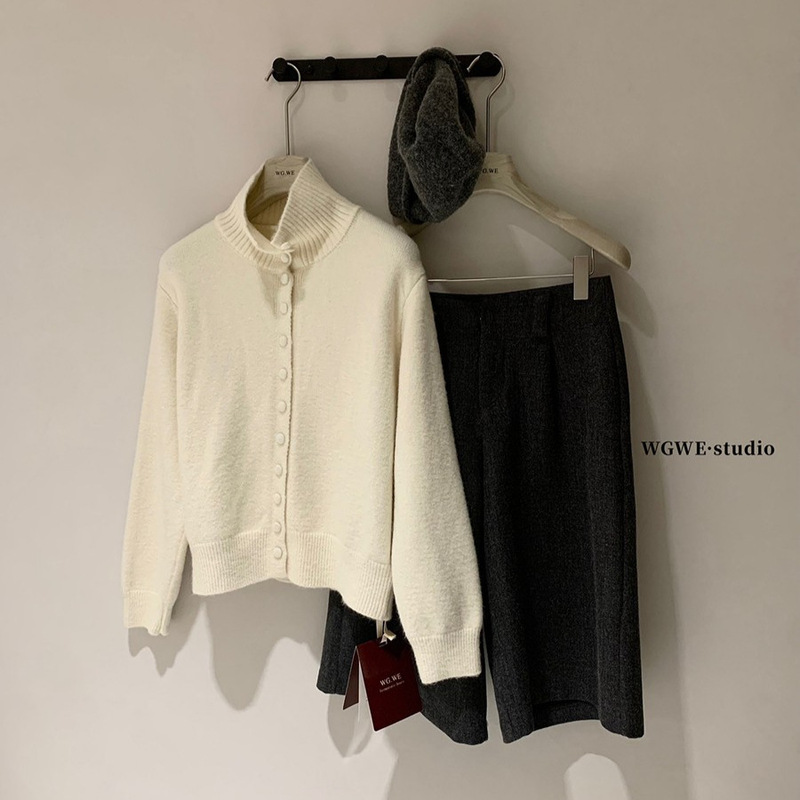 Clearance Sale, No Returns or Exchanges. Korean-Style Minimalist Casual Thick Versatile Loose Slimming High-Neck Long-Sleeve Knit Sweater W8245