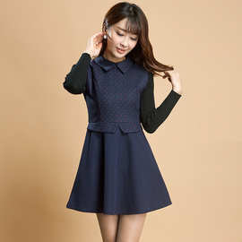 木瓜牛奶春秋新品气质收腰打底毛呢连衣裙波点拼接娃娃领裙子潮女