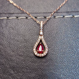 宝石手饰;宝石项饰;宝石耳饰