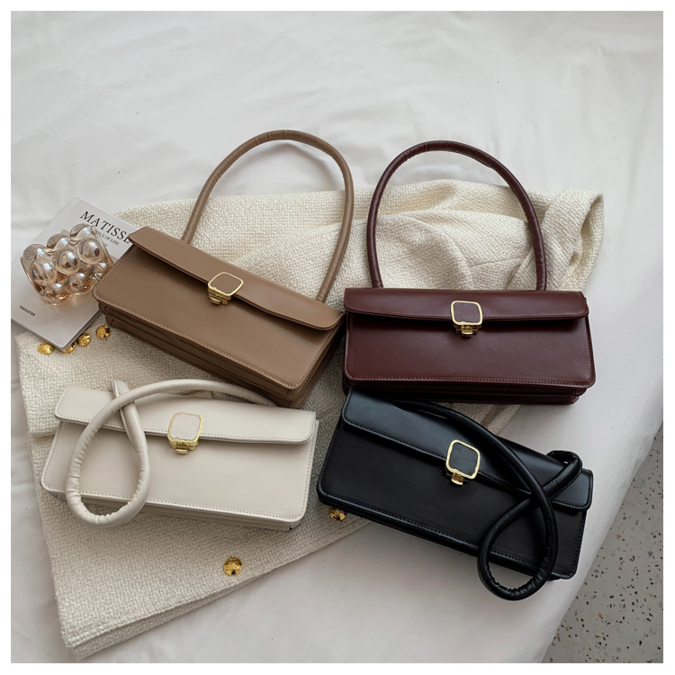 Retro Temperament Handbags Fashion Personality Handbags Texture One-shoulder Messenger Bag display picture 3