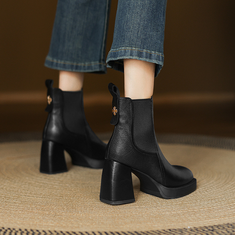 Boot Chelsea cổ ngắn mũi vuông da dê mềm, gót dày platform, phong cách cổ điển, dáng slip-on thu đông — nhung đen, Nhung nâu, Lớp lót đơn màu đen, Lớp lót đơn màu nâu