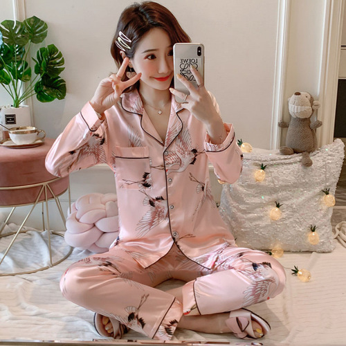  New Year Red Crane Korean Version Internet Celebrity Pajamas Women's Spring and Autumn Ice Silk Cardigan Simulated Silk Home Clothes Two-piece Set