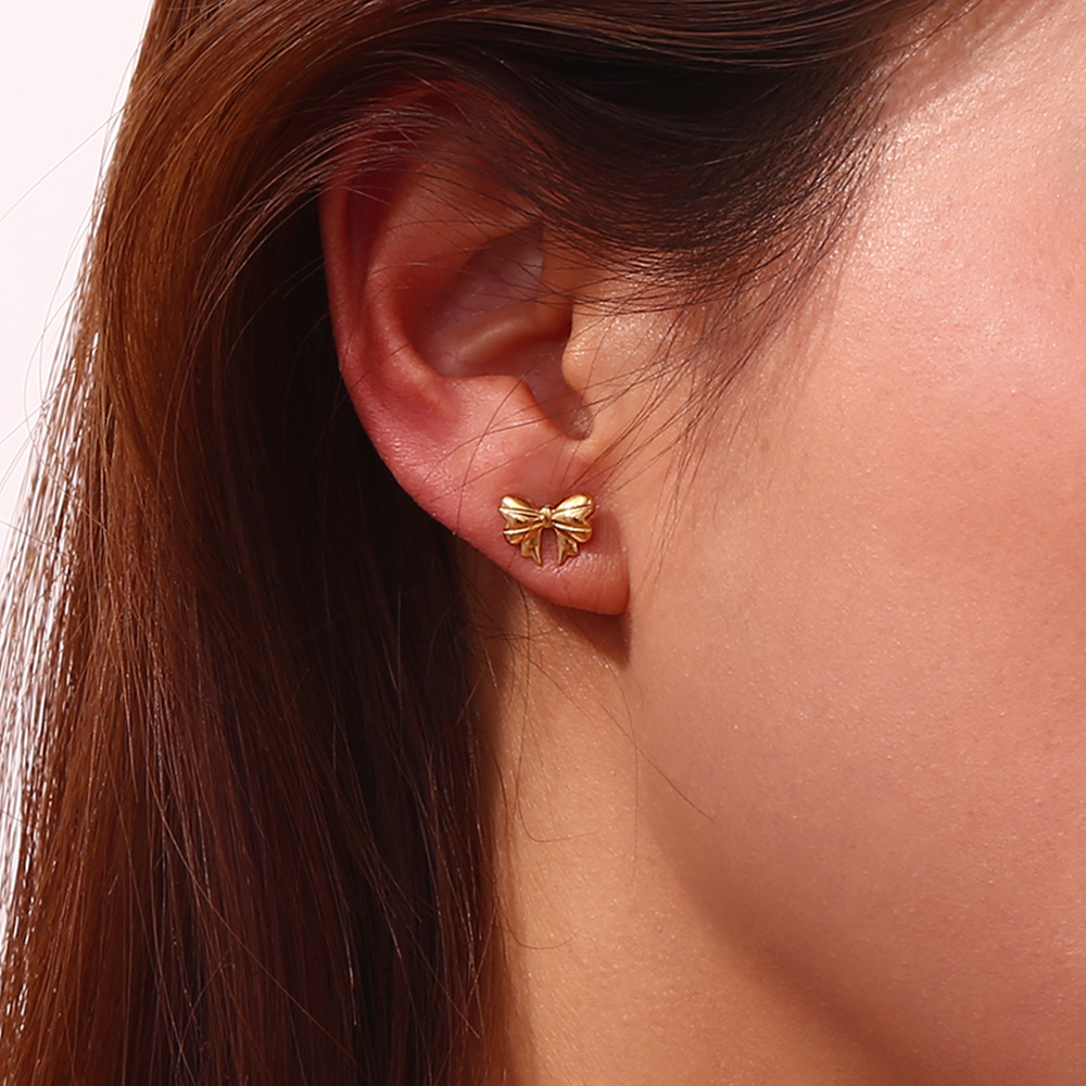10g Weight 0.03µm-0.05µm Gold Plating Thickness PVD Coated Gold Plating Process 18K Real Gold Plated Plating Material Stone-Free Inlay Material Earrings, Necklace Classification Earrings + Necklace Quantity Daily Occasion 304 Stainless Steel Material Bow Knot Pattern Women's Gender Elegant Style Waterproof Non Tarnish Craft PVD Coated Real Gold Plated 18K Gold Bow Knot 316L Stainless Steel  Elegant Waterproof Non Tarnish Surgical Steel Earrings Necklace 12