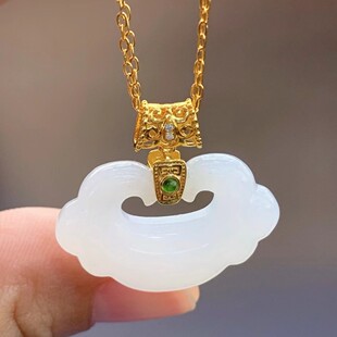 Fubei Diamond Jewelry [18K Gold Inlaid with Hetian Mutton Fat White Jade Nostalgic Ruyi Lock Pendant] Bare Stone about 17*25mm