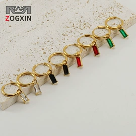 耳环;项链;耳钉