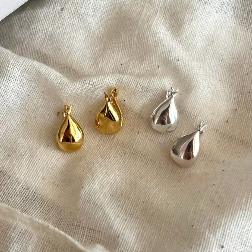 范智乔 Silver washing, fashionable brand red earrings, Korean style, silver 925 sample, simple and elegant design