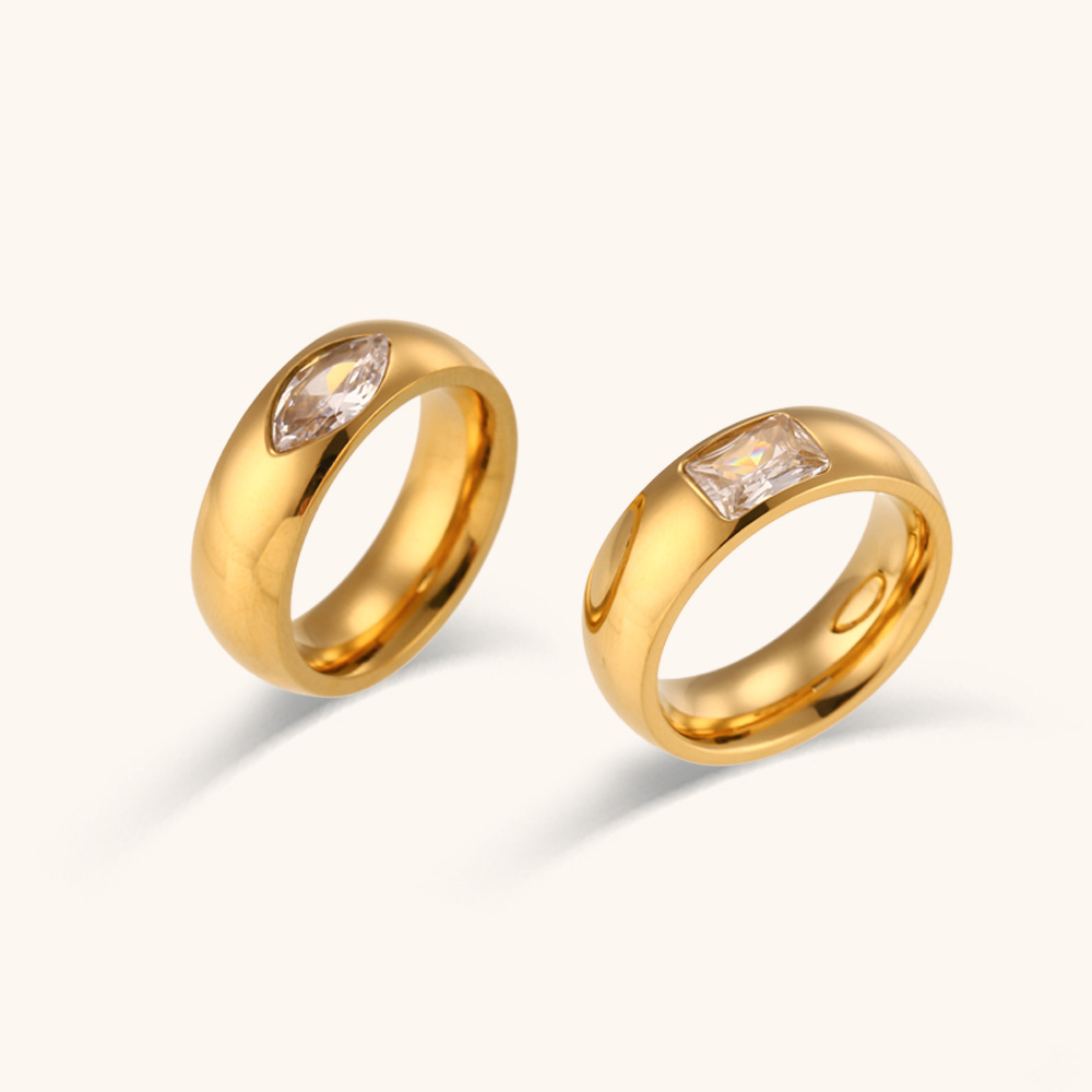 14g Weight 0.03µm-0.05µm Gold Plating Thickness PVD Coated Gold Plating Process Real Gold Plated Plating Material PVD Coated Real Gold Plated Round Stainless Steel Waterproof Non Tarnish Rings