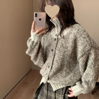 【Hers】一勺甜 撞色高领纽扣毛衣女2025冬季休闲针织衫外套92665