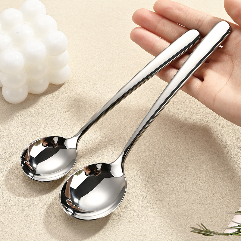 Jieyang 316 stainless steel spoon high-looking dessert spoon small spoon for eating factory wholesale thickened round spoon