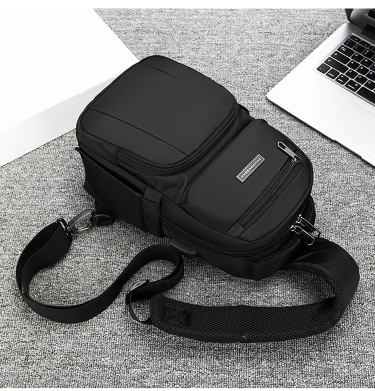Men's chest bag, trendy USB rechargeable casual shoulder bag, cross-border water-resistant crossbody bag, multi-functional men's bag undefined