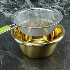 Stainless steel oil skimmer with soy milk filter green plastic handle strainer scoop encrypted mesh handheld flour sifter 