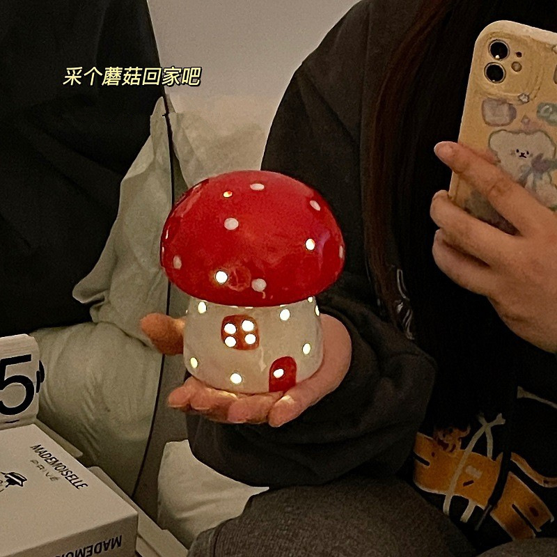 Mushroom Night Light for Kidsren and Girls, Birthday Gift for Girlfriend, Bedside Lamp Ornament, Ceramic Cute Cartoon White Porcelain