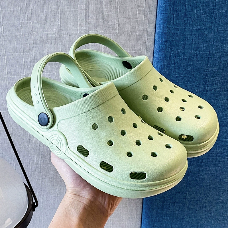 Summer non-slip beach breathable slippers, soft sole