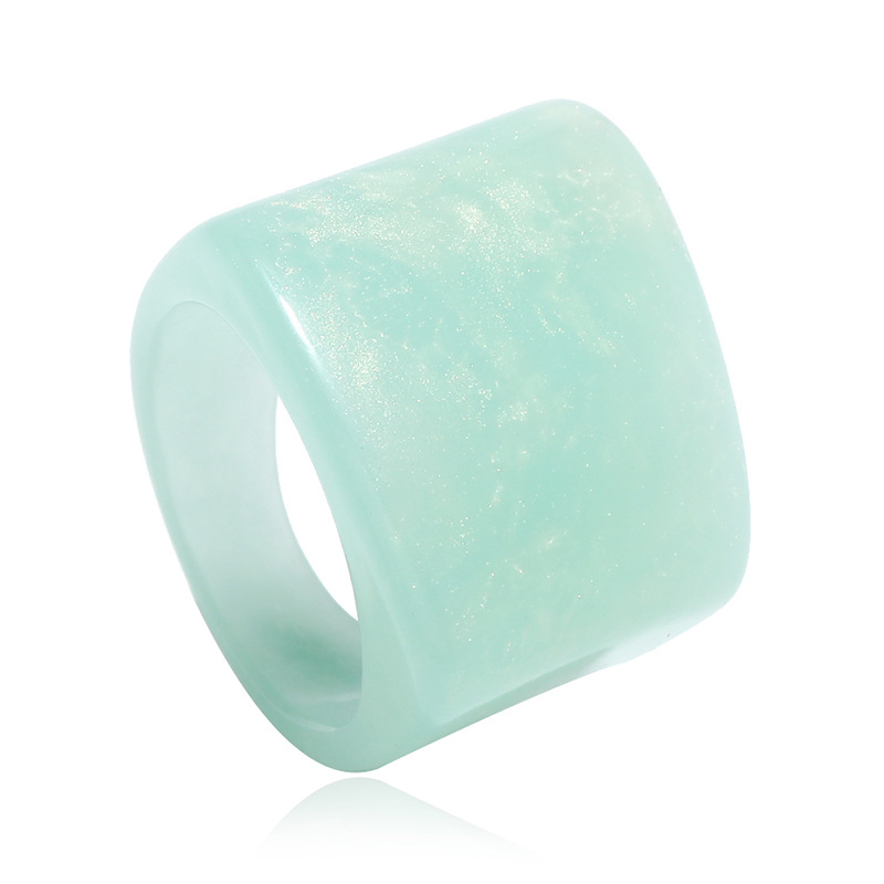 Korean Retro Resin Niche Design Index Finger Ring Fashion Temperament Simple Trend Acrylic Ring display picture 10