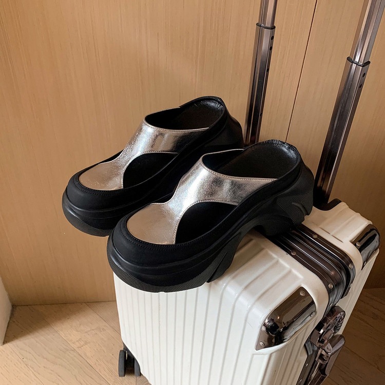 Dép sandal nữ da thật họa tiết da báo đế xuồng cao gót 9 cm — Trang chủ, màu đen, bạc chi tiết 80