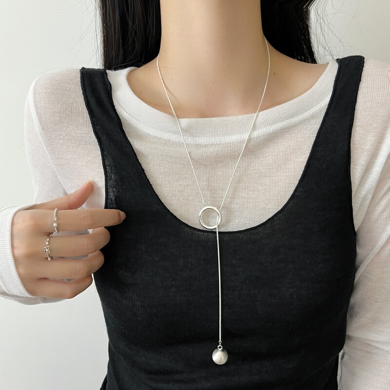 Korean Minimalist Silver Brushed Round Ball Long Necklace Niche Design High-End Light Luxury Versatile Sweater Chain Accessory Korean Minimalist Silver Brushed Round Ball Long Necklace Niche Design High-End Light Luxury Versatile Sweater Chain Accessory