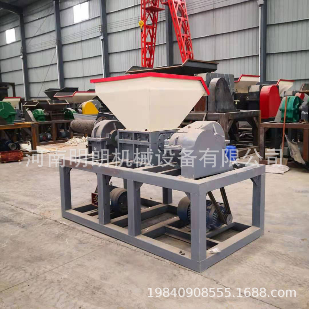 400型双轴铁皮塑料撕碎机易拉罐剪切式粉碎机废旧金属轮胎撕碎机